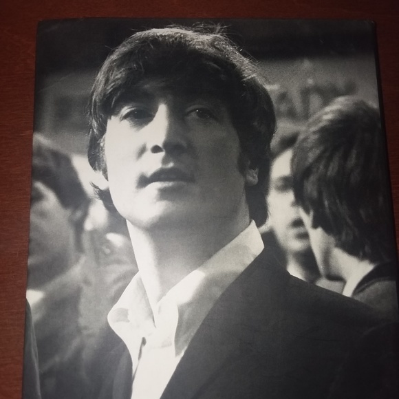 the book of LENNON - Picture 2 of 2